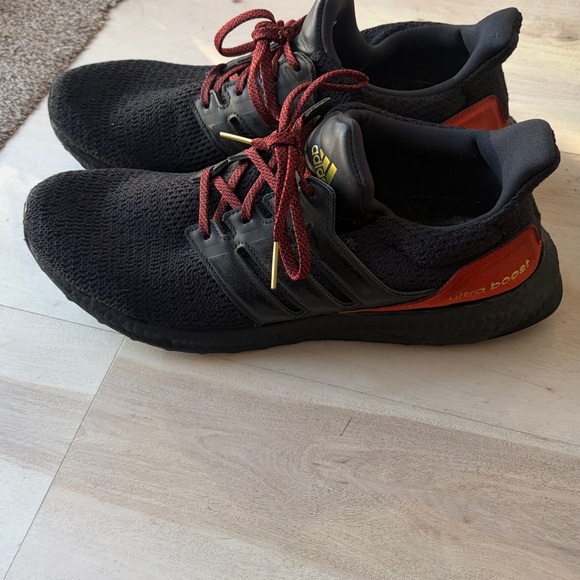 adidas ultraboost dna red black mens sz 11.5 - Picture 15 of 16